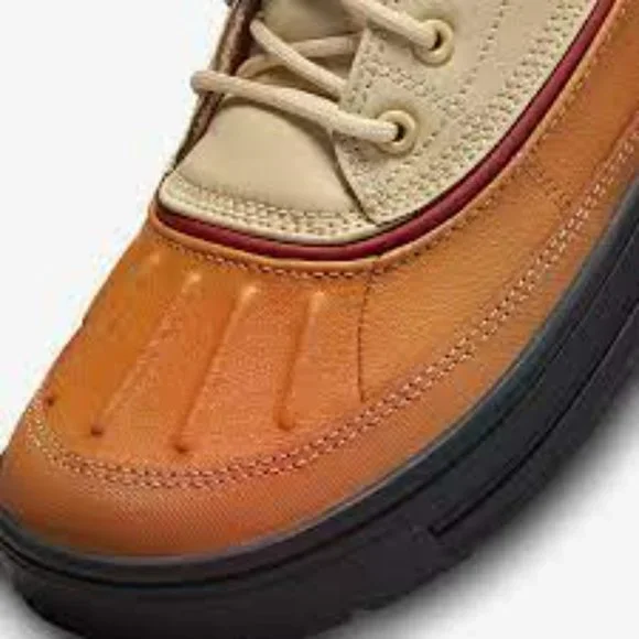 Nike Woodside 2 High (GS). Brand New. Big Kids Size: 5.5y - 7y. - Picture 6 of 11